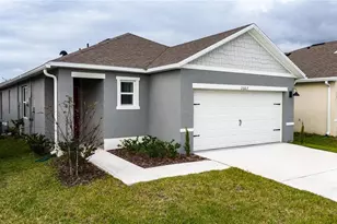 2667 Swooping Sparrow Dr, Saint Cloud, FL 34771 - Photo 1