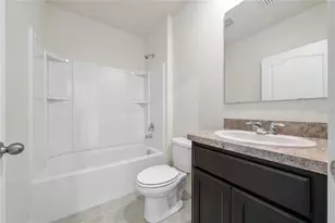 2667 Swooping Sparrow Dr, Saint Cloud, FL 34771 - Photo 18