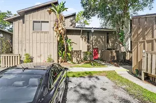 4828 Pebble Beach Dr, Orlando, FL 32811 - Photo 6