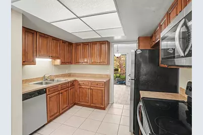 4828 Pebble Beach Drive #A1108, Orlando, FL 32811 - Photo 16
