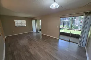 110 Cypress Woods Ct, Deltona, FL 32725 - Photo 4