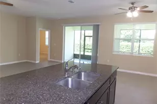 7832 Penrose Pl, Wildwood, FL 34785 - Photo 12