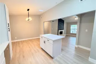 8428 Bark Ct, Orlando, FL 32810 - Photo 10