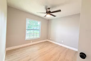 8428 Bark Ct, Orlando, FL 32810 - Photo 20