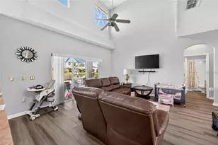 1202 Cumbrian Lakes Ct, Kissimmee, FL 34746 - Photo 10