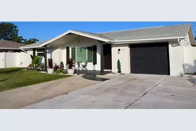 7519 Holly Lake Lane, New Port Richey, FL 34653 - Photo 2