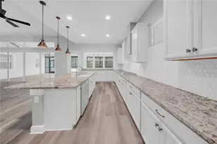 5013 Vantage Ct, Saint Cloud, FL 34772 - Photo 8