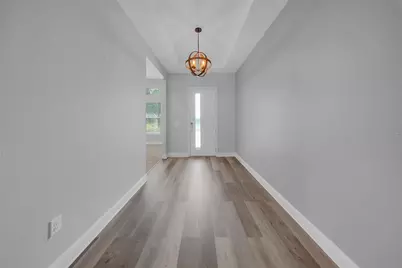 5013 Vantage Court, Saint Cloud, FL 34772 - Photo 2