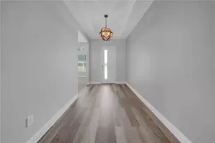 5013 Vantage Ct, Saint Cloud, FL 34772 - Photo 2