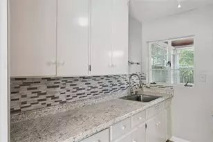 1904 Valencia Rd, Orlando, FL 32803 - Photo 6