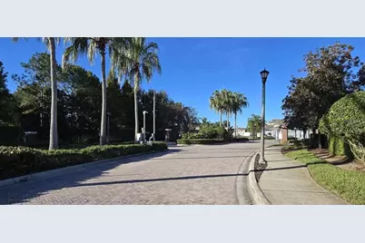 844 Suffolk Place, Davenport, FL 33896 - Photo 4