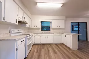 4621 NW 29th Ave, Gainesville, FL 32606 - Photo 2