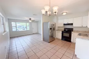 1735 Jefferson Dr, Mount Dora, FL 32757 - Photo 12