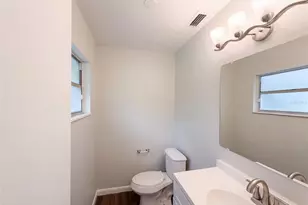 1735 Jefferson Dr, Mount Dora, FL 32757 - Photo 10