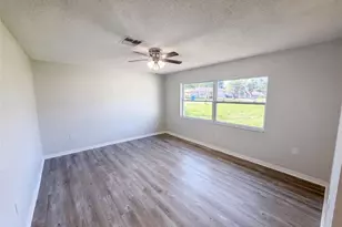 11339 Stacy St, Spring Hill, FL 34609 - Photo 16