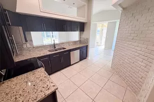 11339 Stacy St, Spring Hill, FL 34609 - Photo 2