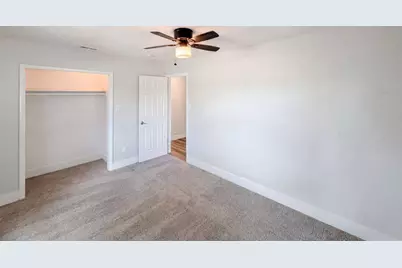 2596 38th Avenue N, Saint Petersburg, FL 33713 - Photo 10