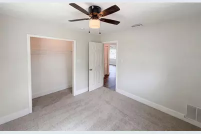2596 38th Avenue N, Saint Petersburg, FL 33713 - Photo 12