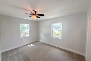 2596 38th Ave N, Saint Petersburg, FL 33713 - Photo 4