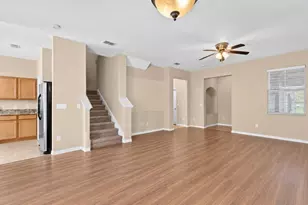 1327 Priory Cir, Winter Garden, FL 34787 - Photo 4