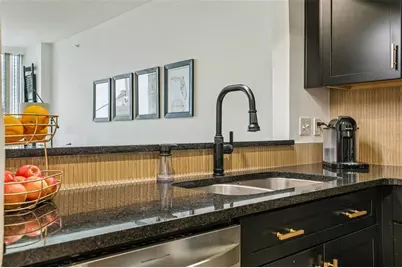 322 E Central Boulevard #806, Orlando, FL 32801 - Photo 12