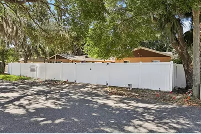 201 Rosefield Avenue, Leesburg, FL 34748 - Photo 40