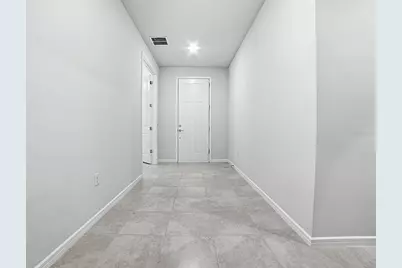 7771 Syracuse Drive, Clermont, FL 34714 - Photo 2