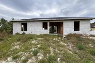 3505 39th St SW, Lehigh Acres, FL 33976 - Photo 8