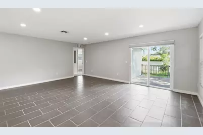 2303 Bahia Vista Street, Sarasota, FL 34239 - Photo 12