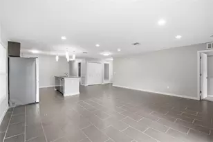 2303 Bahia Vista St, Sarasota, FL 34239 - Photo 14