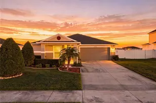 2328 Carriage Pointe Loop, Apopka, FL 32712 - Photo 2