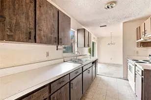 13440 Muriel Ave, Port Charlotte, FL 33981 - Photo 8