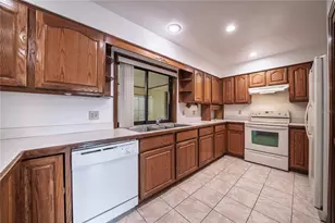 5519 Lake Mary Jess Shores Ct, Orlando, FL 32839 - Photo 8