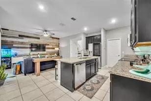 9652 Amber Chestnut Wy, Winter Garden, FL 34787 - Photo 4
