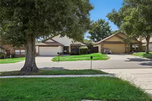 7301 Spring Villas Cir, Orlando, FL 32819 - Photo 4