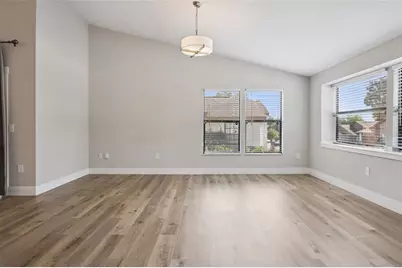 7301 Spring Villas Circle, Orlando, FL 32819 - Photo 8