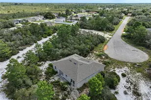 619 Alafia Pl, Poinciana, FL 34759 - Photo 32