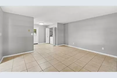 710 N Sinclair Avenue, Tavares, FL 32778 - Photo 10