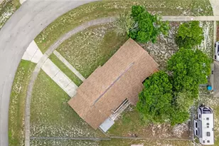 962 Rockhill St, Deltona, FL 32725 - Photo 34