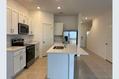 7629 Waterscape Drive, Groveland, FL 34736 - Photo 6