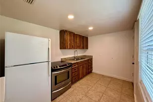 1405 40th St, Orlando, FL 32839 - Photo 6
