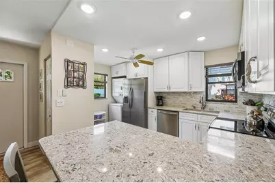5400 34th Street W #A6, Bradenton, FL 34210 - Photo 10