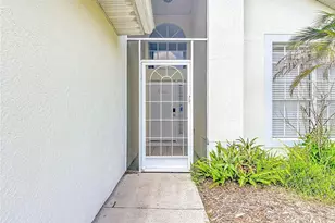 906 Montana Ave, Davenport, FL 33897 - Photo 4
