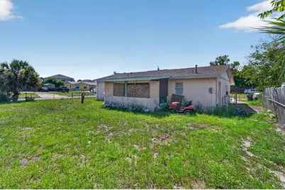 1602 S Patrick Circle, Daytona Beach, FL 32117 - Photo 22
