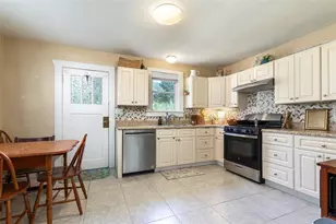 220 N Adelle Ave, Deland, FL 32720 - Photo 8