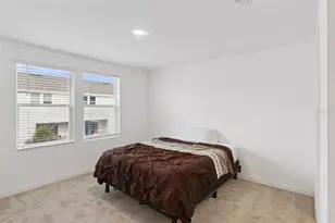 2251 Portrait St, Poinciana, FL 34758 - Photo 20