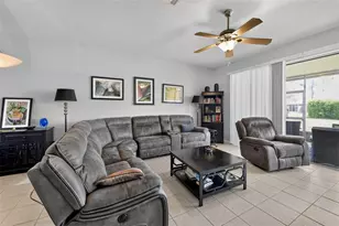 2823 Conch Hollow Dr, Brandon, FL 33511 - Photo 6