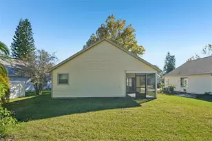 123 Edgewater Cir, Sanford, FL 32773 - Photo 22