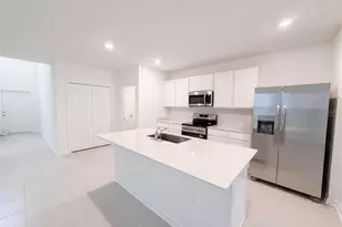 5420 Meadow Walk Dr, Davenport, FL 33837 - Photo 2