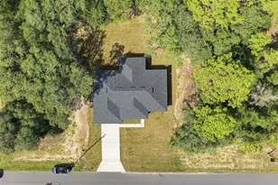 7930 N Pitcairn Way, Citrus Springs, FL 34434 - Photo 8
